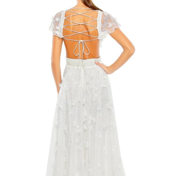 MAC DUGGAL 70275 FLORAL APPLIQUE EMBELLISHED LACE UP BACK FLOWEY WHITE GOWN sz 4 - Picture 2 of 7